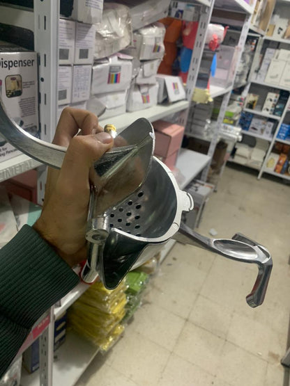 عصارة فواكه يدوية فعالة وسهلة التنظيف غير قابلة للصدأ